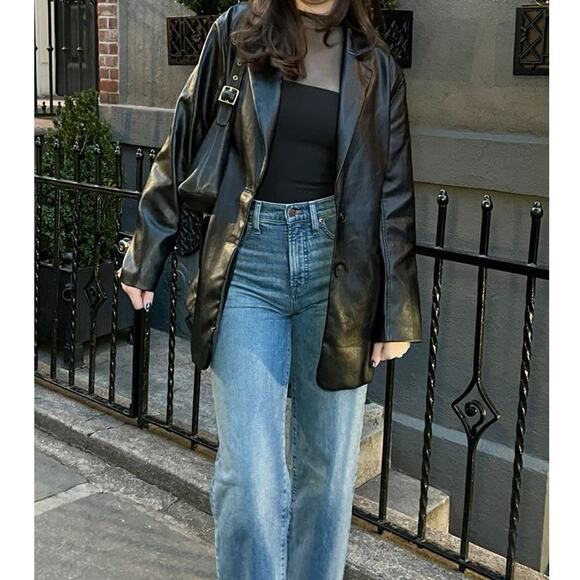 VTG Black Leather Oversized Jacket - Picture 1 of 9